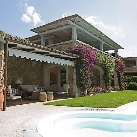 Sa Pedra's House